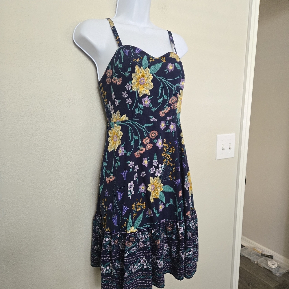 Blue Floral Dress Size Small - Picture 7 of 13
